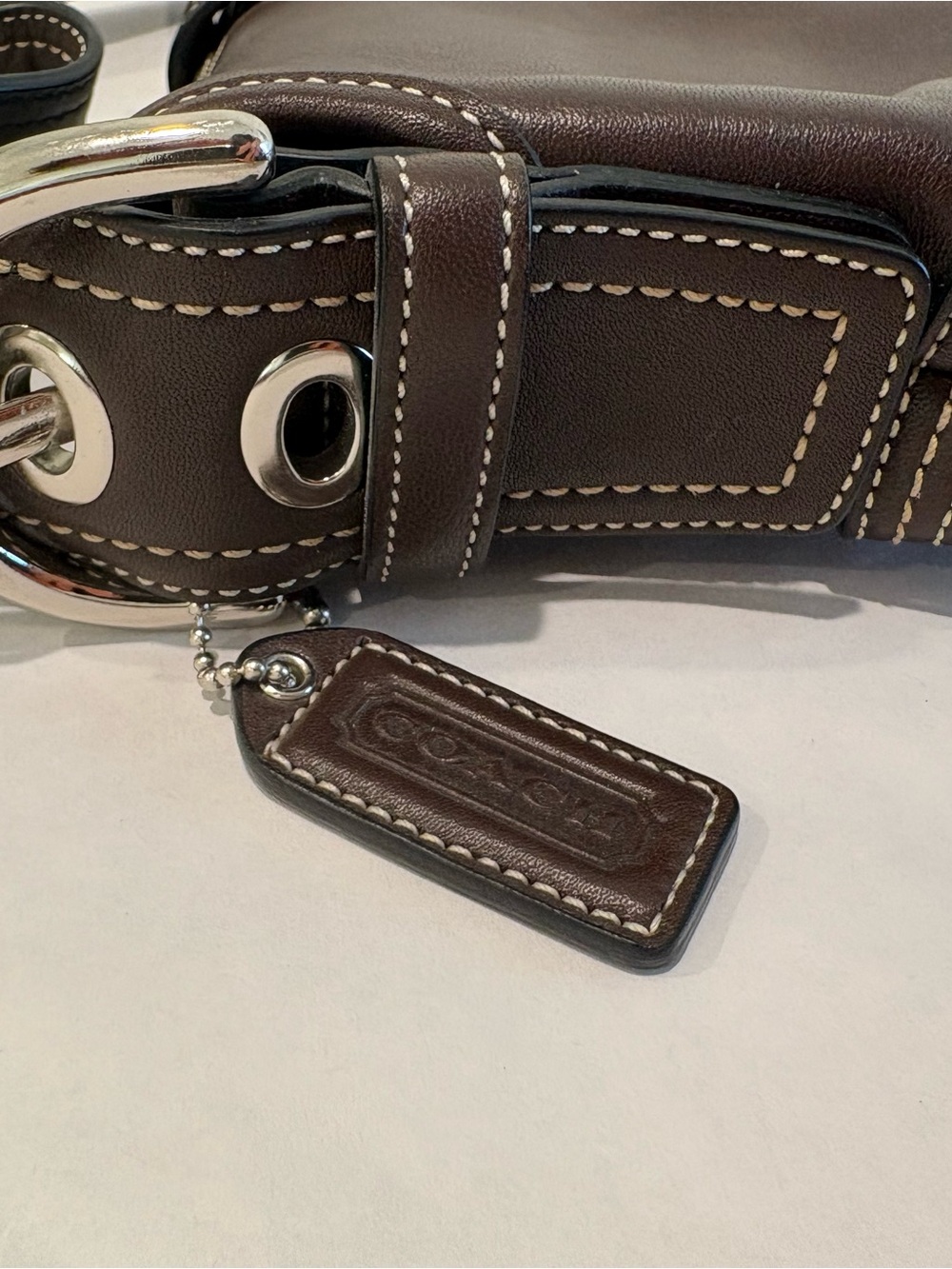 Coach SoHo Brown Leather Shoulder Bag (F10188) with Matching ID Card Holder - Picture 9 of 12
